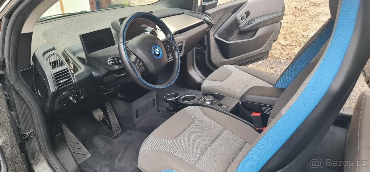 2019 BMW i3 - 11