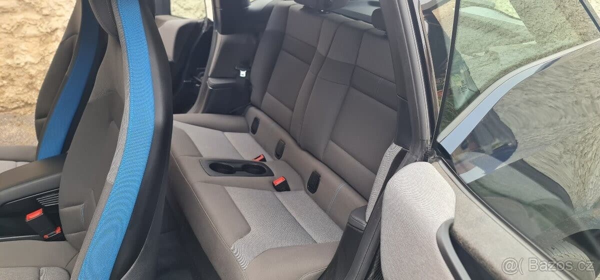 2019 BMW i3 - 6