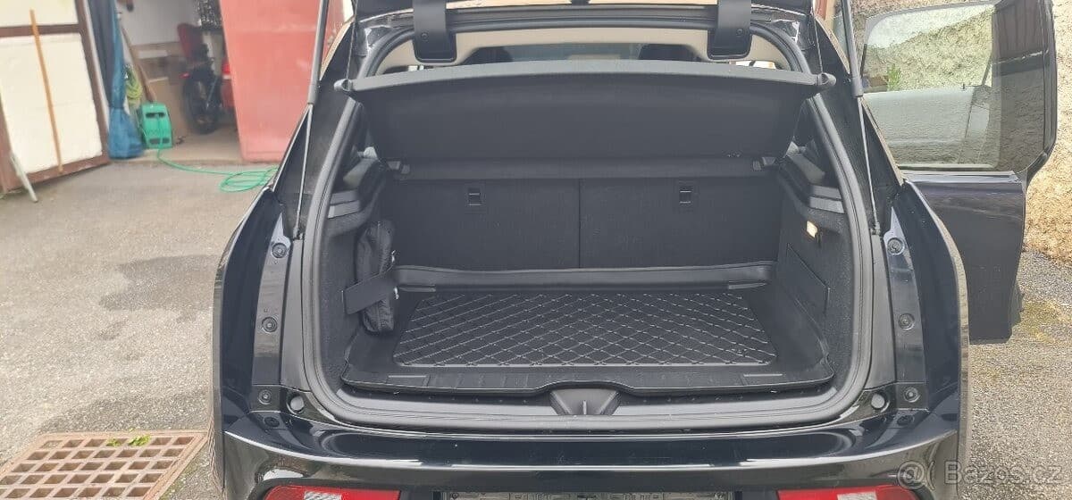 2019 BMW i3 - 9