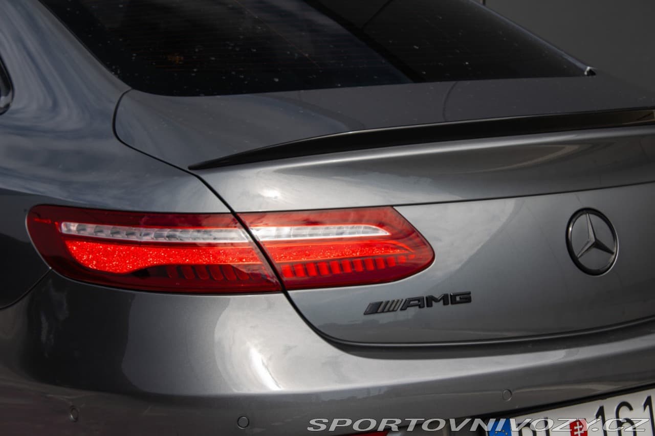 2017 Mercedes-Benz E-CLASS - 11