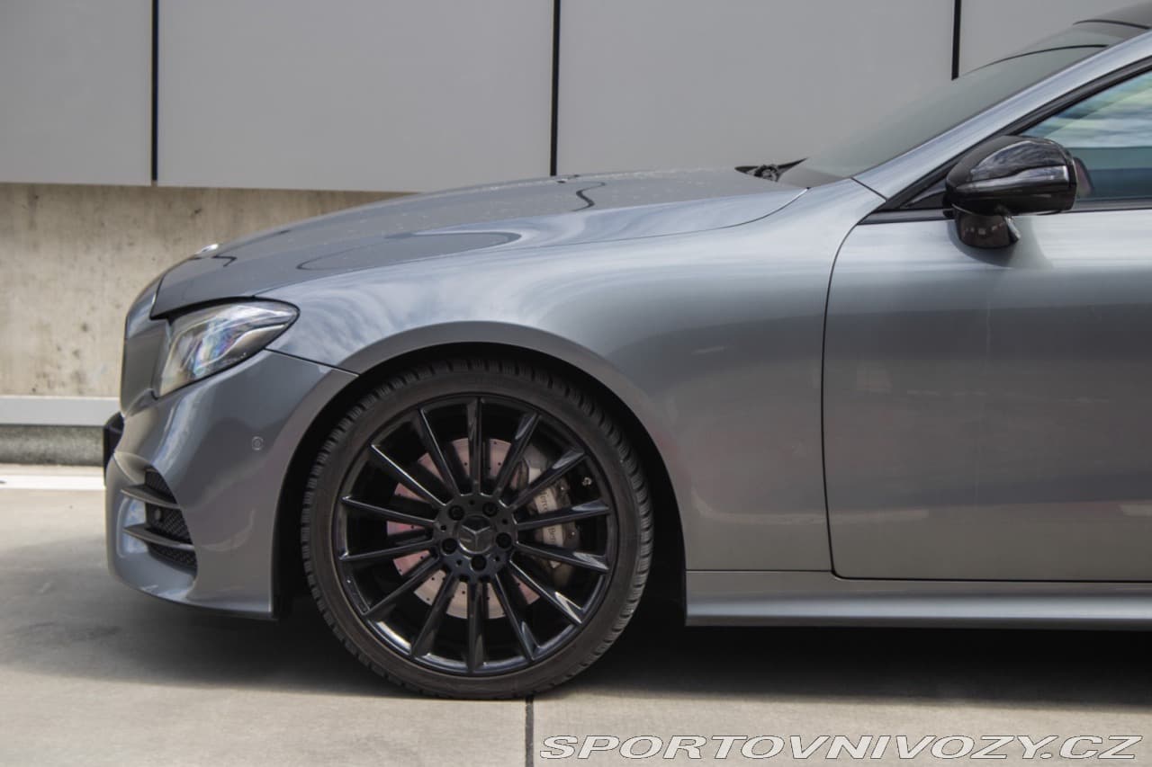 2017 Mercedes-Benz E-CLASS - 12
