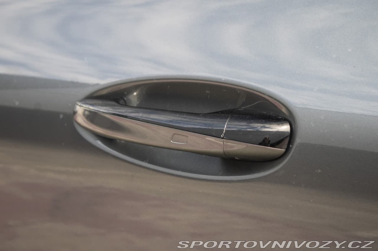 2017 Mercedes-Benz E-CLASS - 18