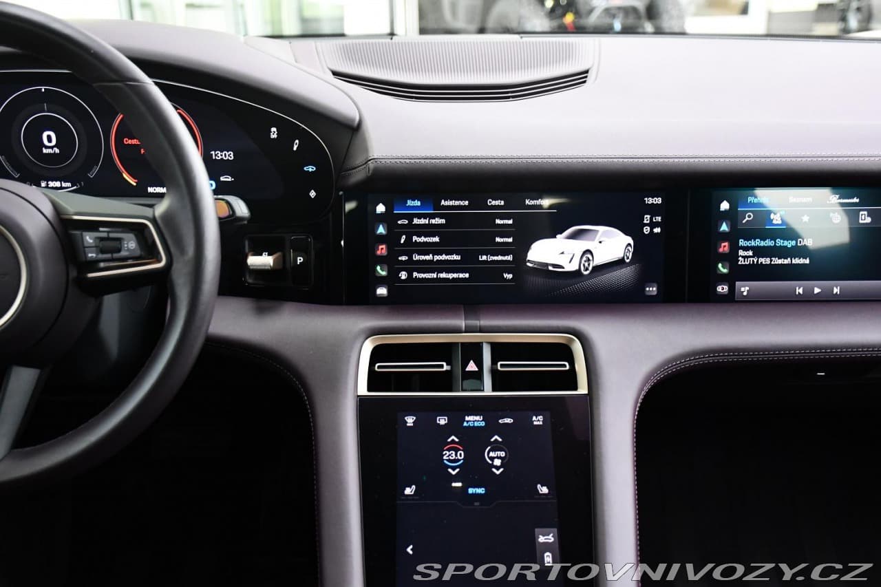 2024 Porsche TAYCAN - 19