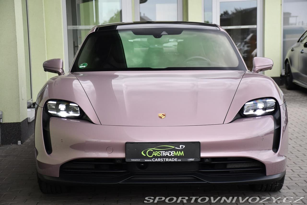 2024 Porsche TAYCAN - 25