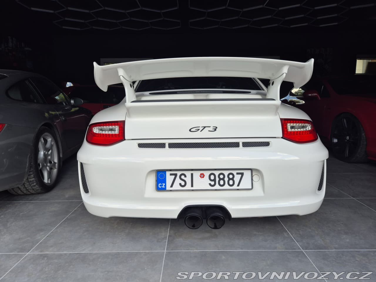 2010 Porsche 911 - 11