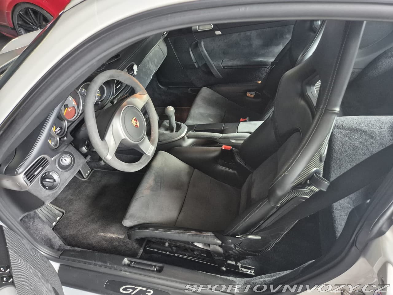 2010 Porsche 911 - 15