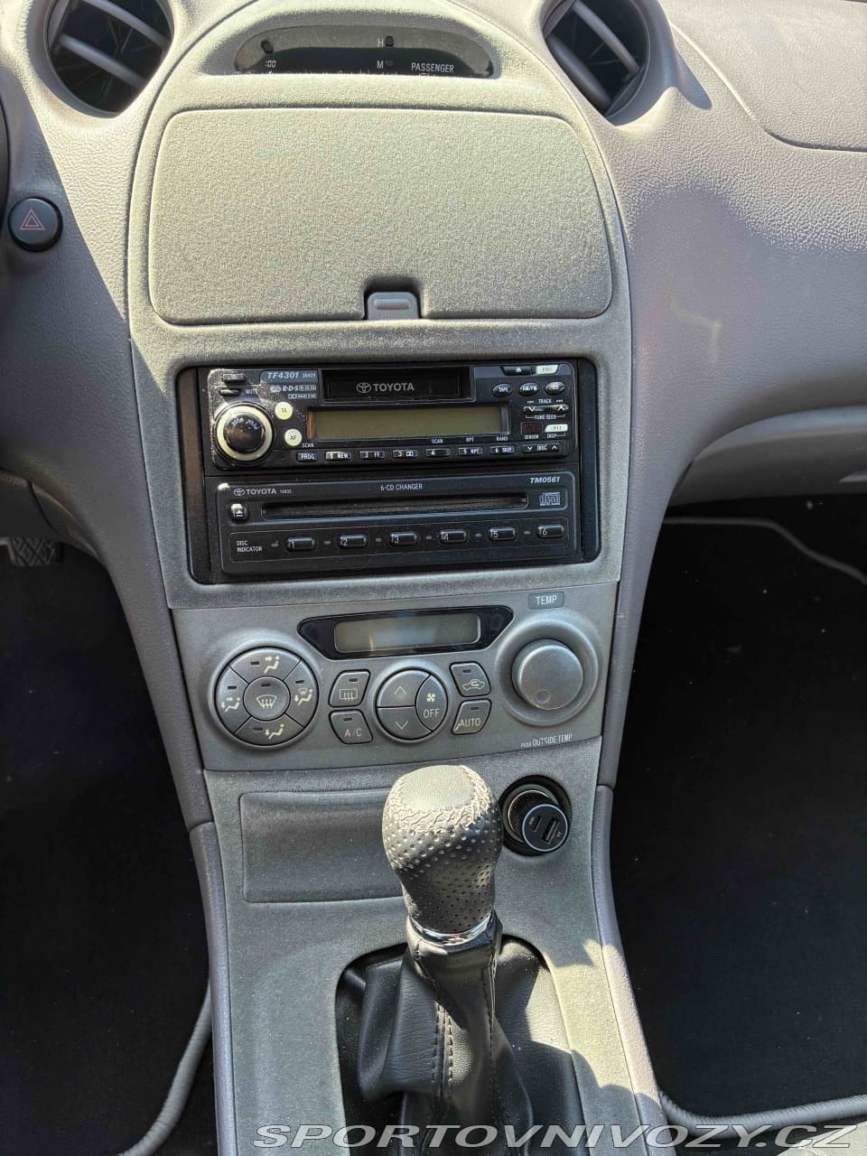 2000 Toyota CELICA - 11