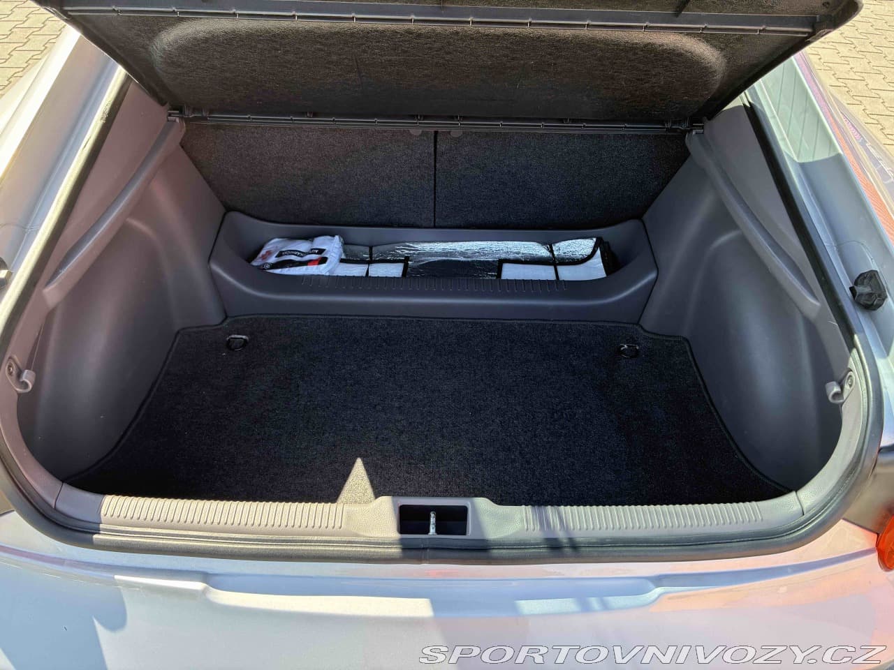 2000 Toyota CELICA - 8