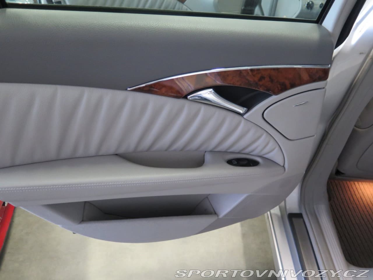 2004 Mercedes-Benz E-CLASS - 14