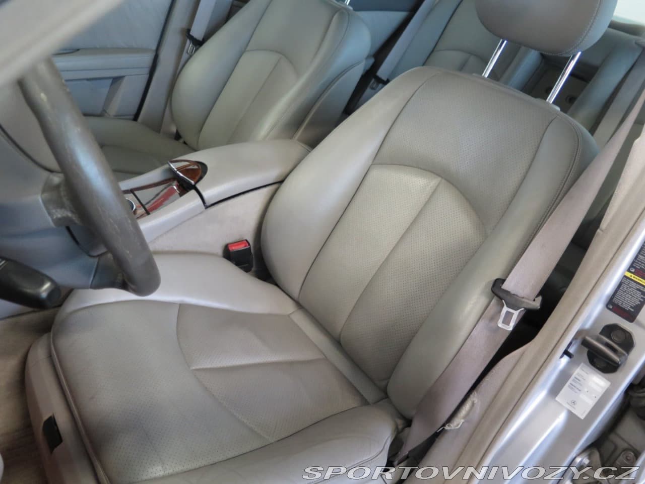 2004 Mercedes-Benz E-CLASS - 19