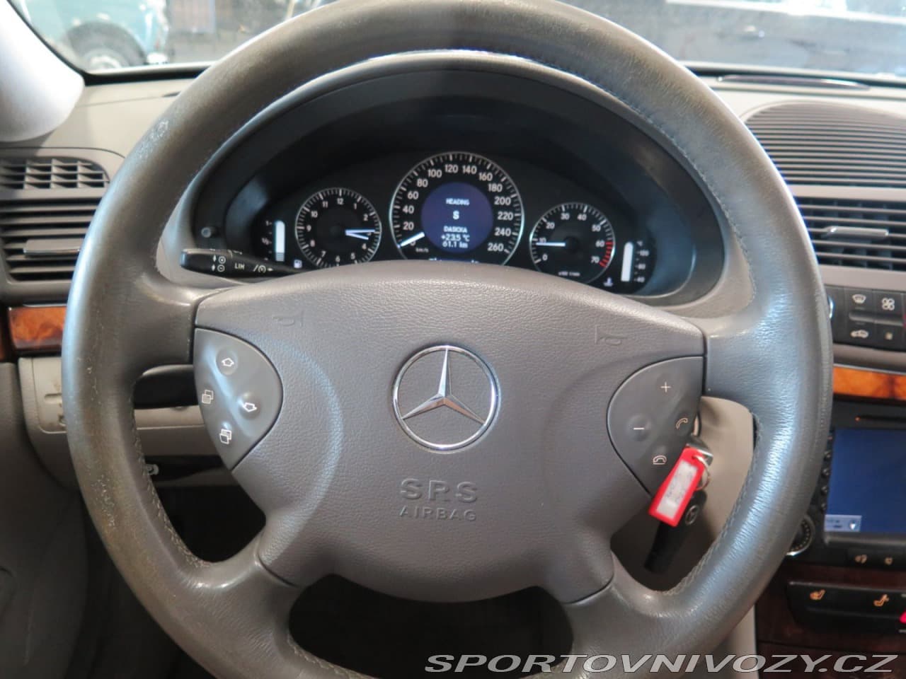 2004 Mercedes-Benz E-CLASS - 7