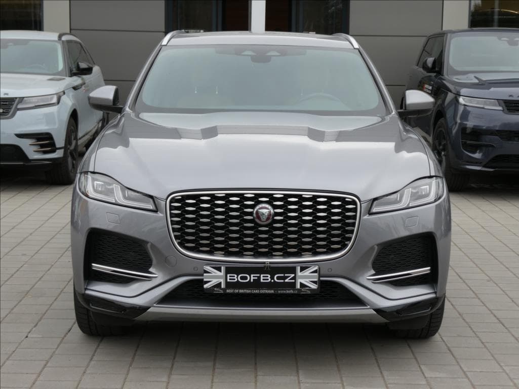 2022 Jaguar F-PACE - 10