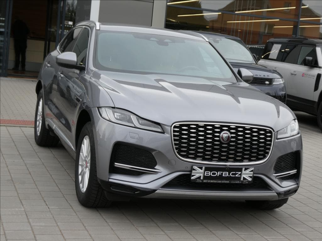 2022 Jaguar F-PACE - 13