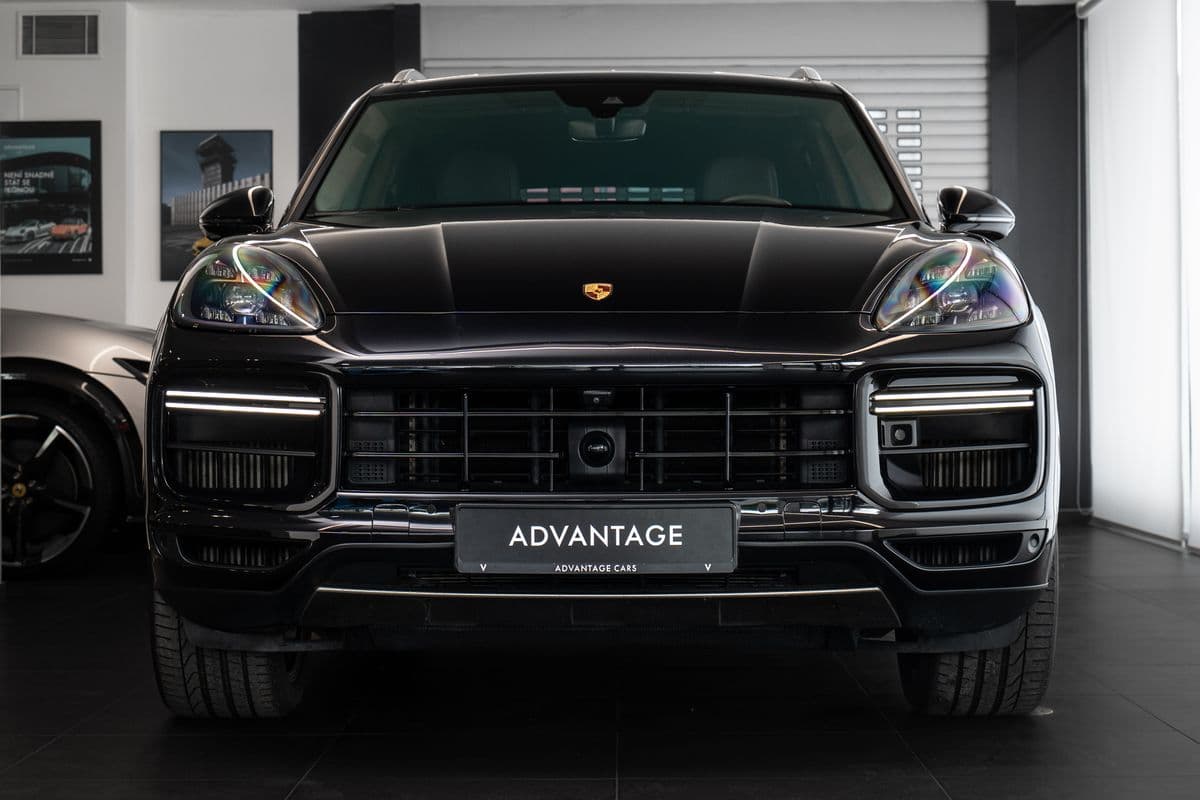 2018 Porsche CAYENNE - 4