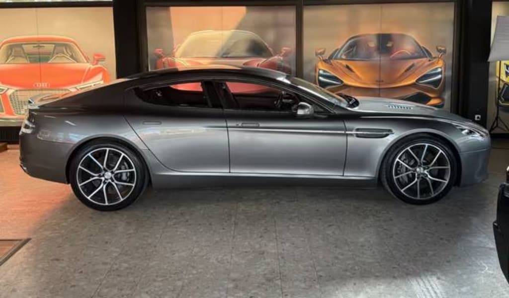 2014 Aston Martin RAPIDE - 13