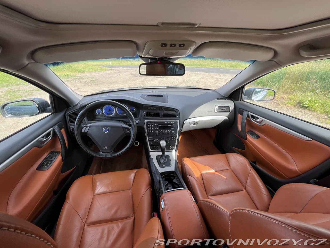 2005 Volvo V70 - 40