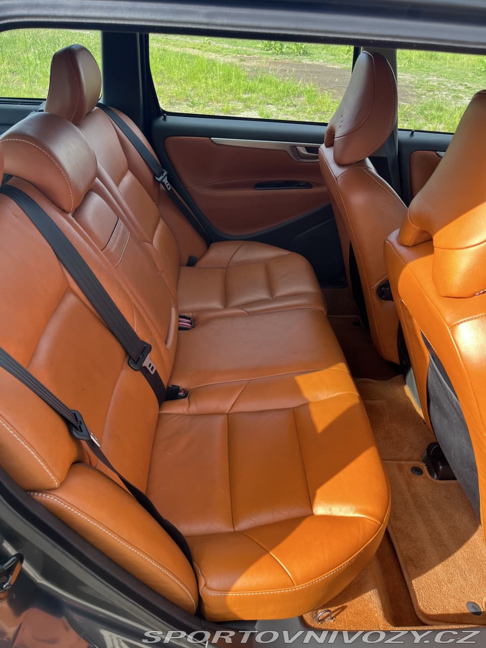 2005 Volvo V70 - 46