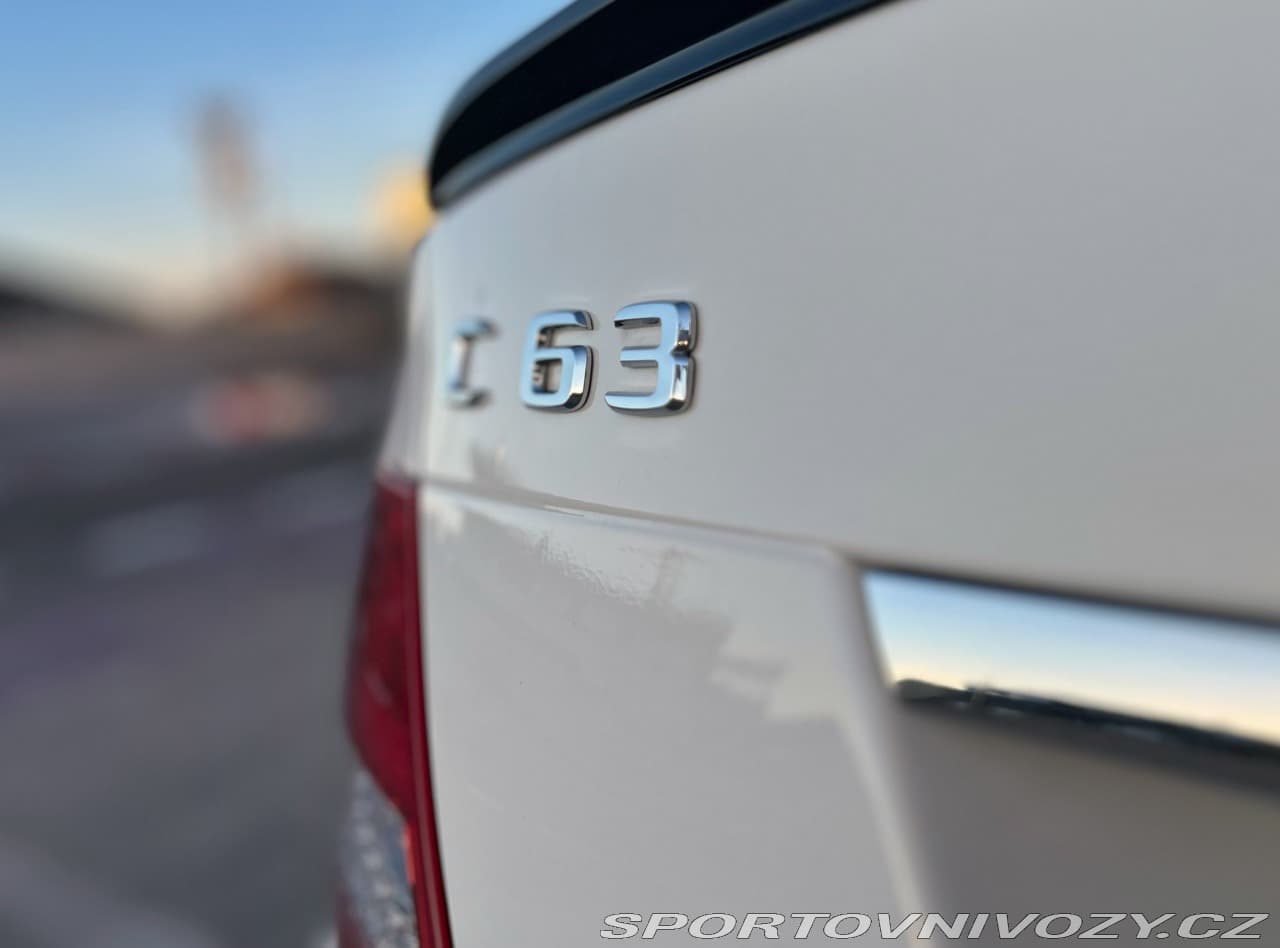 2014 Mercedes-Benz C-CLASS - 9