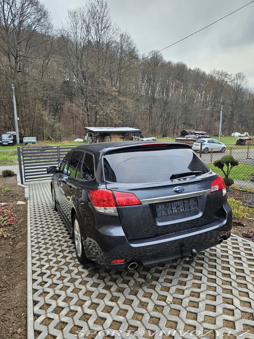 2010 Subaru LEGACY - 10