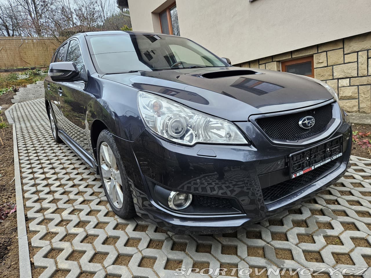 2010 Subaru LEGACY - 13