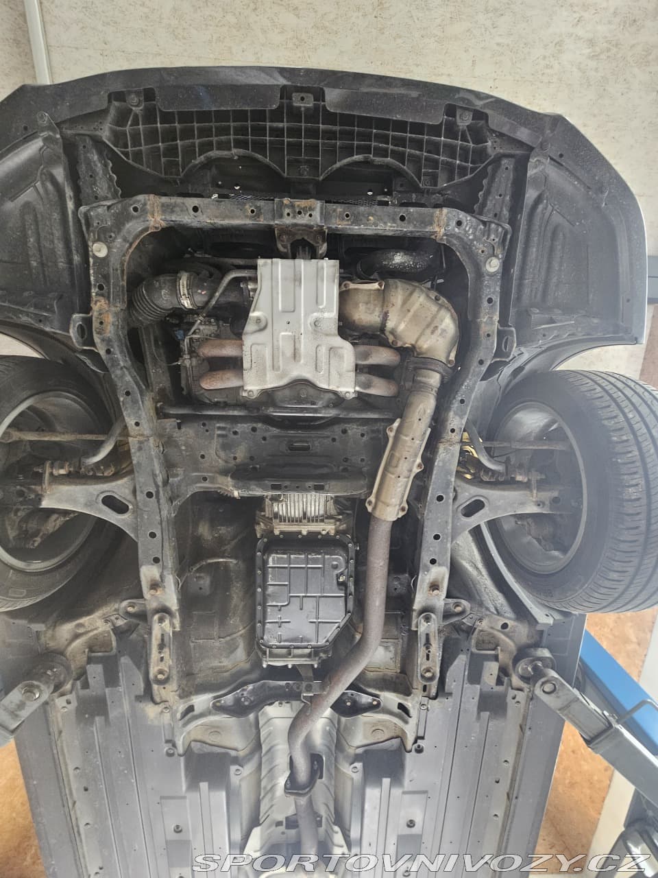 2010 Subaru LEGACY - 2
