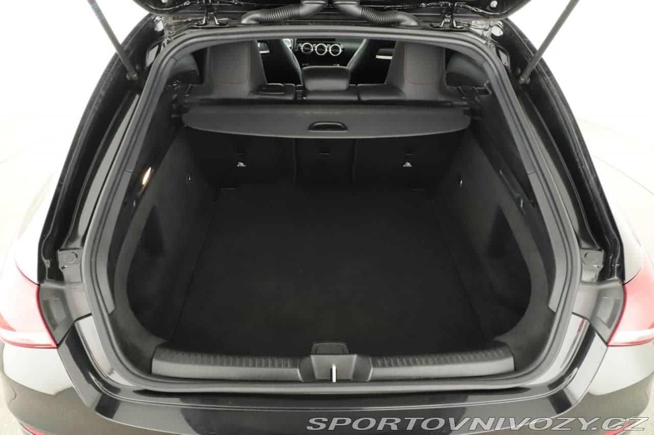 2022 Mercedes-Benz CLA - 21