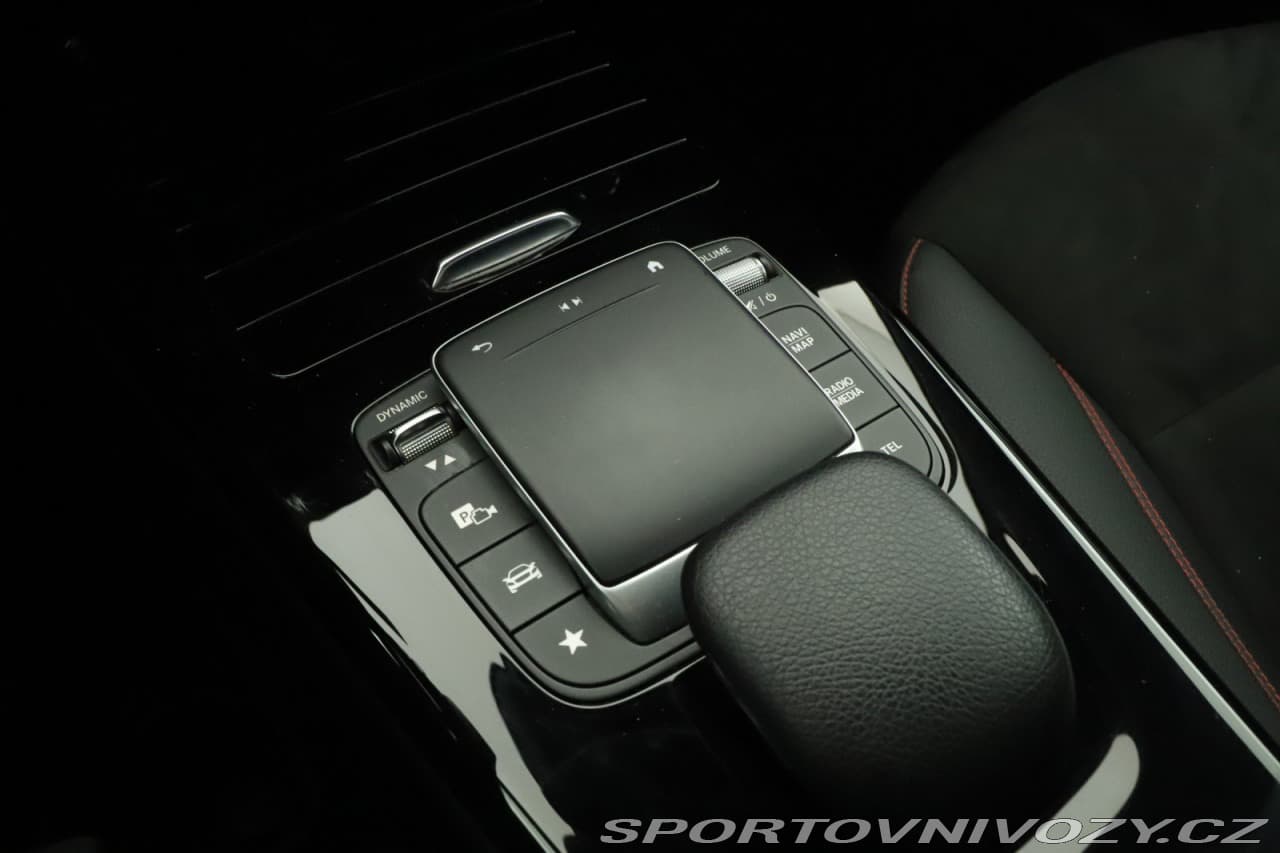 2022 Mercedes-Benz CLA - 27