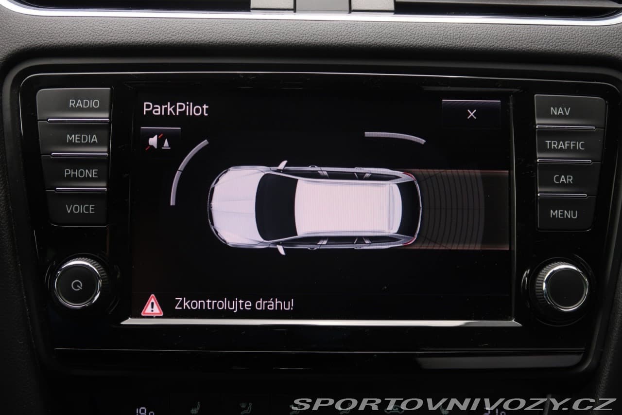 2015 Škoda OCTAVIA - 17