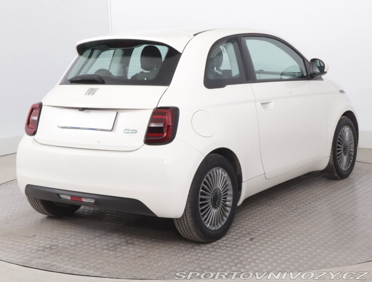2023 Fiat 500 - 9
