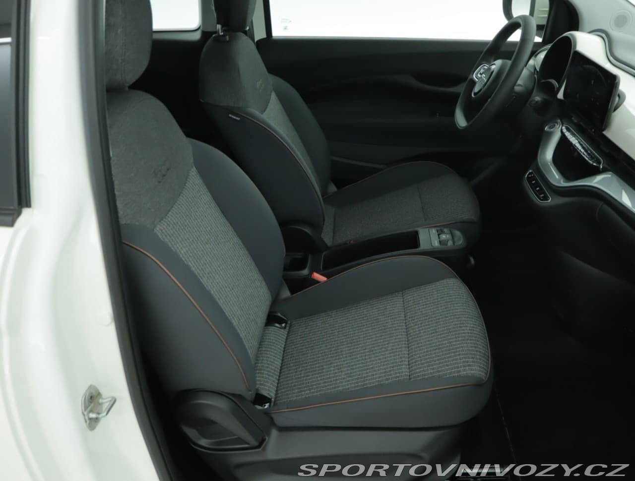2023 Fiat 500 - 17