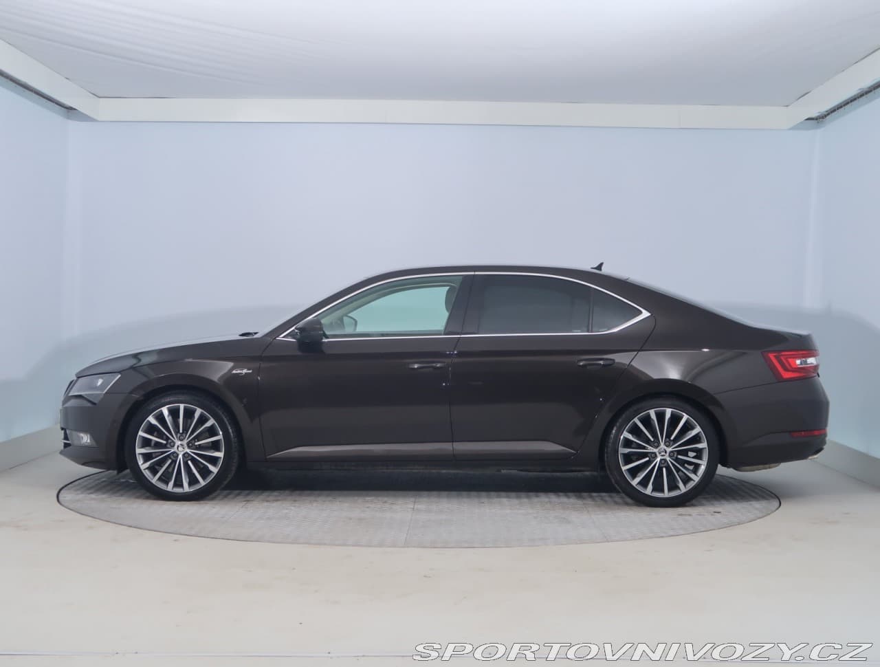 2016 Škoda SUPERB - 3