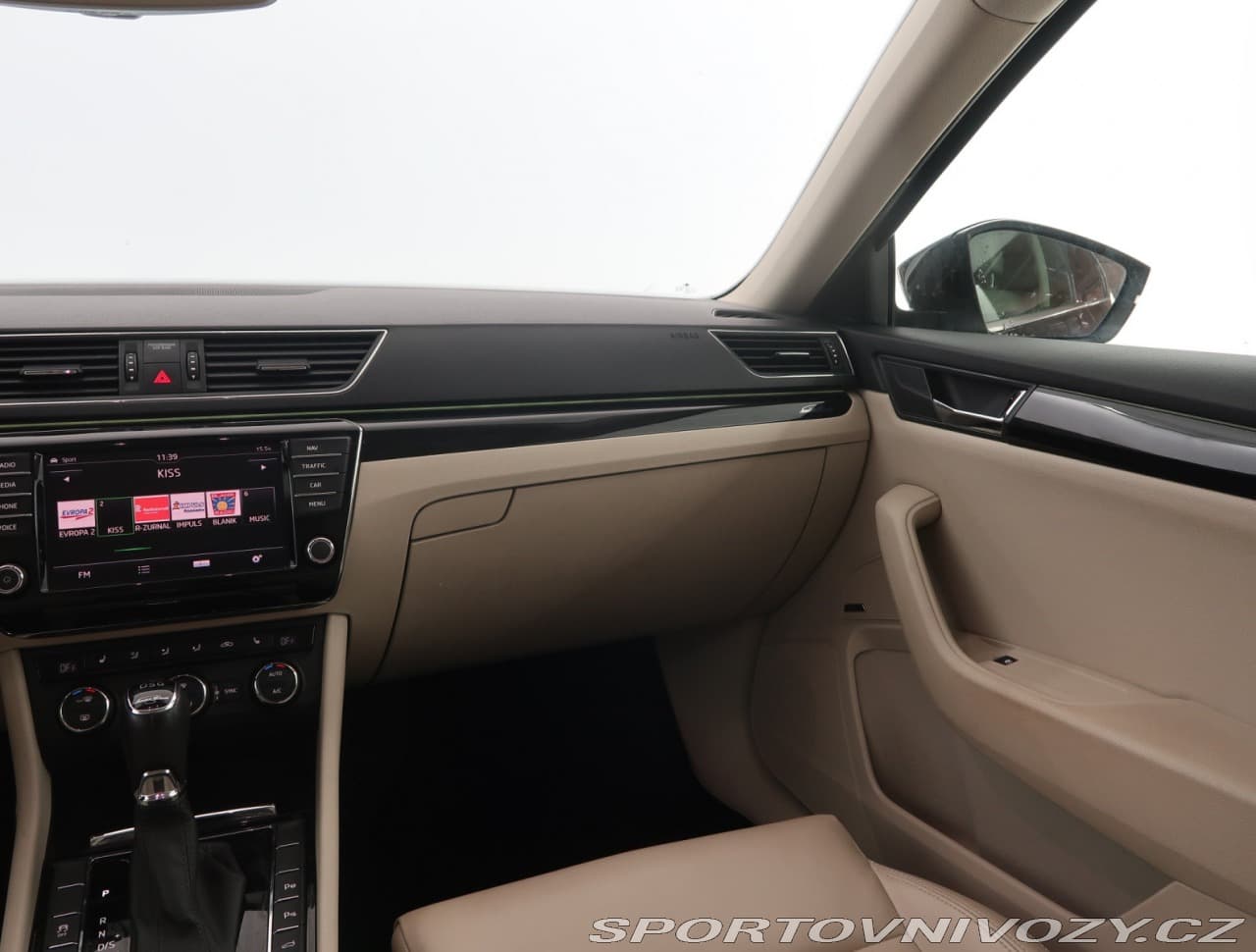 2016 Škoda SUPERB - 8
