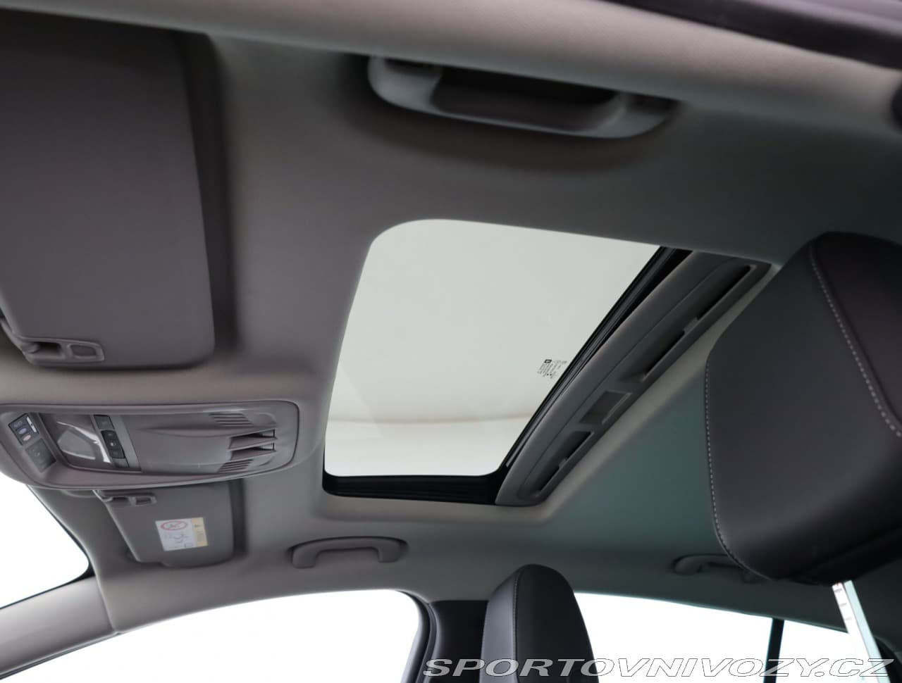 2018 Opel ASTRA - 35