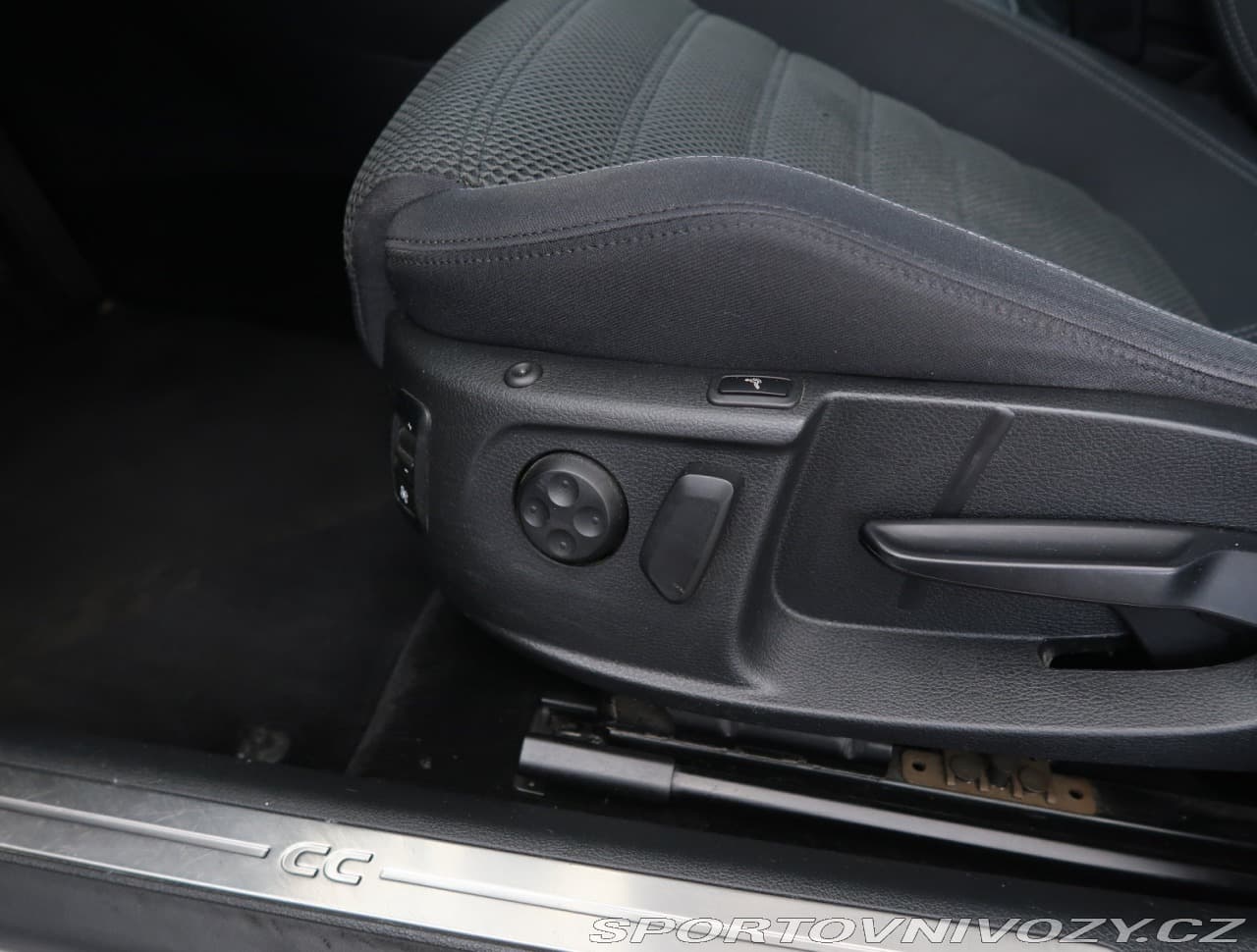 2012 Volkswagen CC - 52