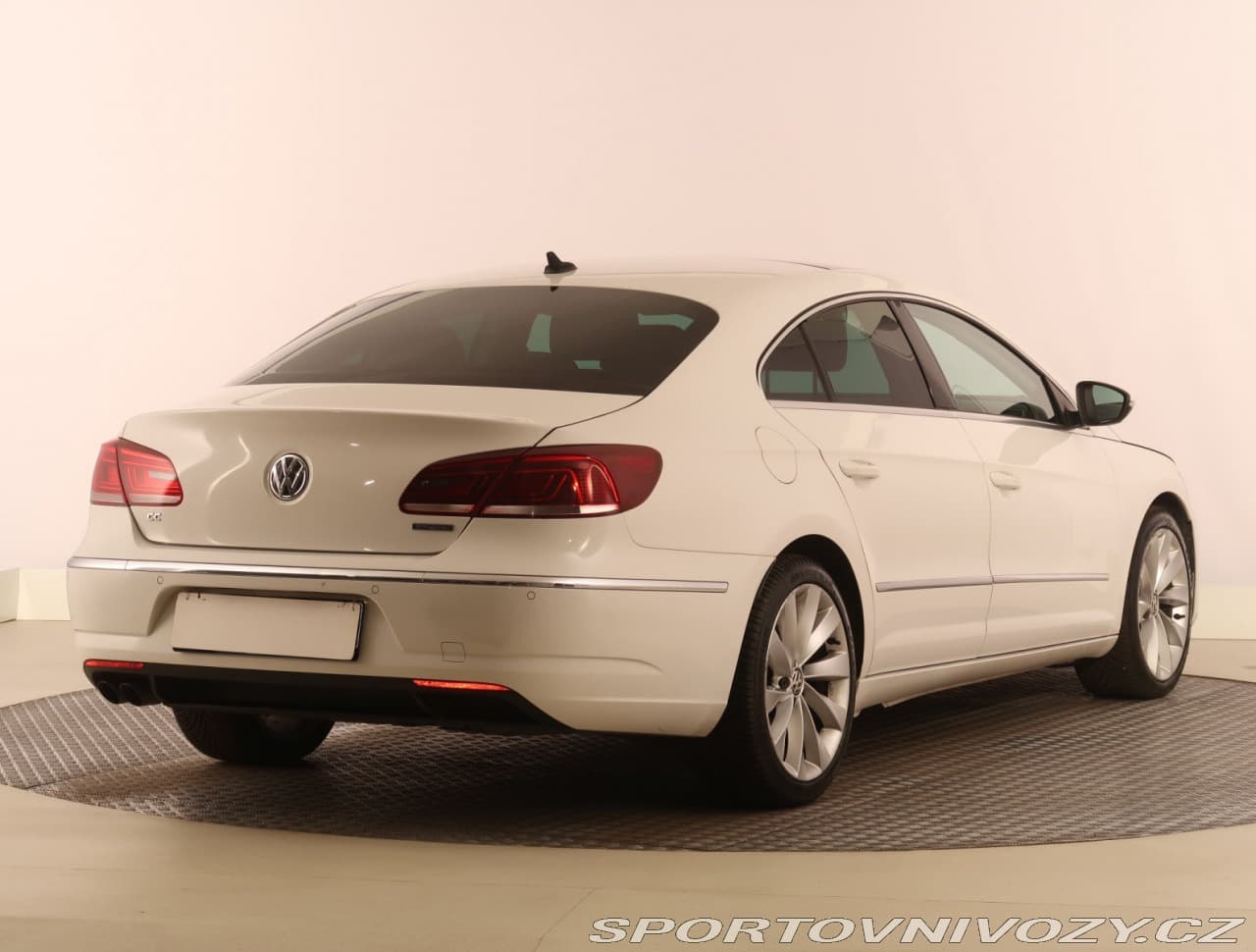 2012 Volkswagen CC - 13