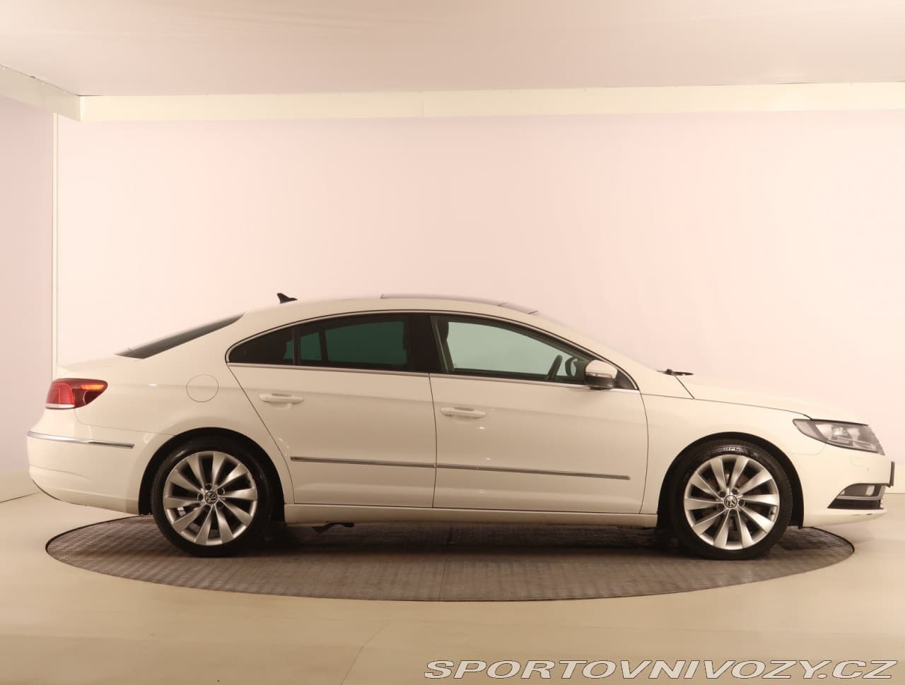 2012 Volkswagen CC - 16