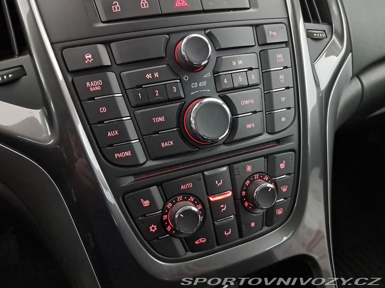 2014 Opel ASTRA - 25