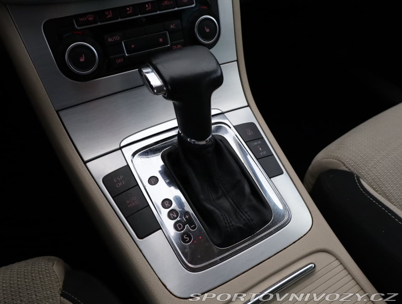 2008 Volkswagen PASSAT CC - 31