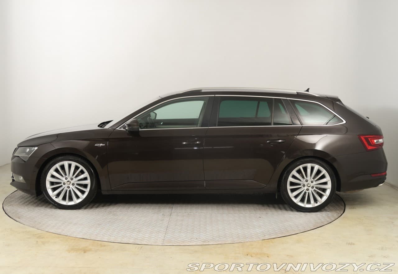 2017 Škoda SUPERB - 6