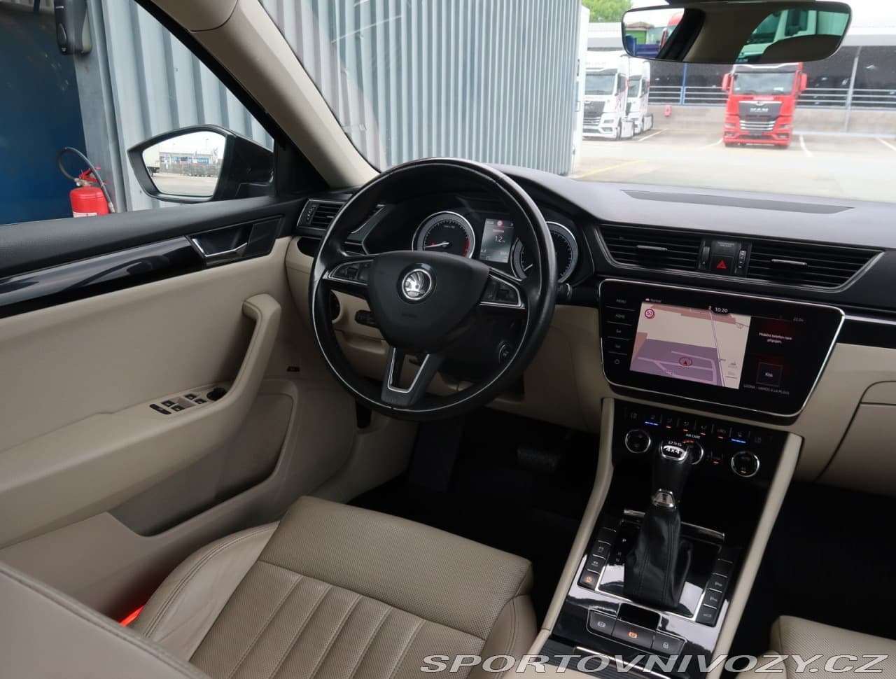 2017 Škoda SUPERB - 18