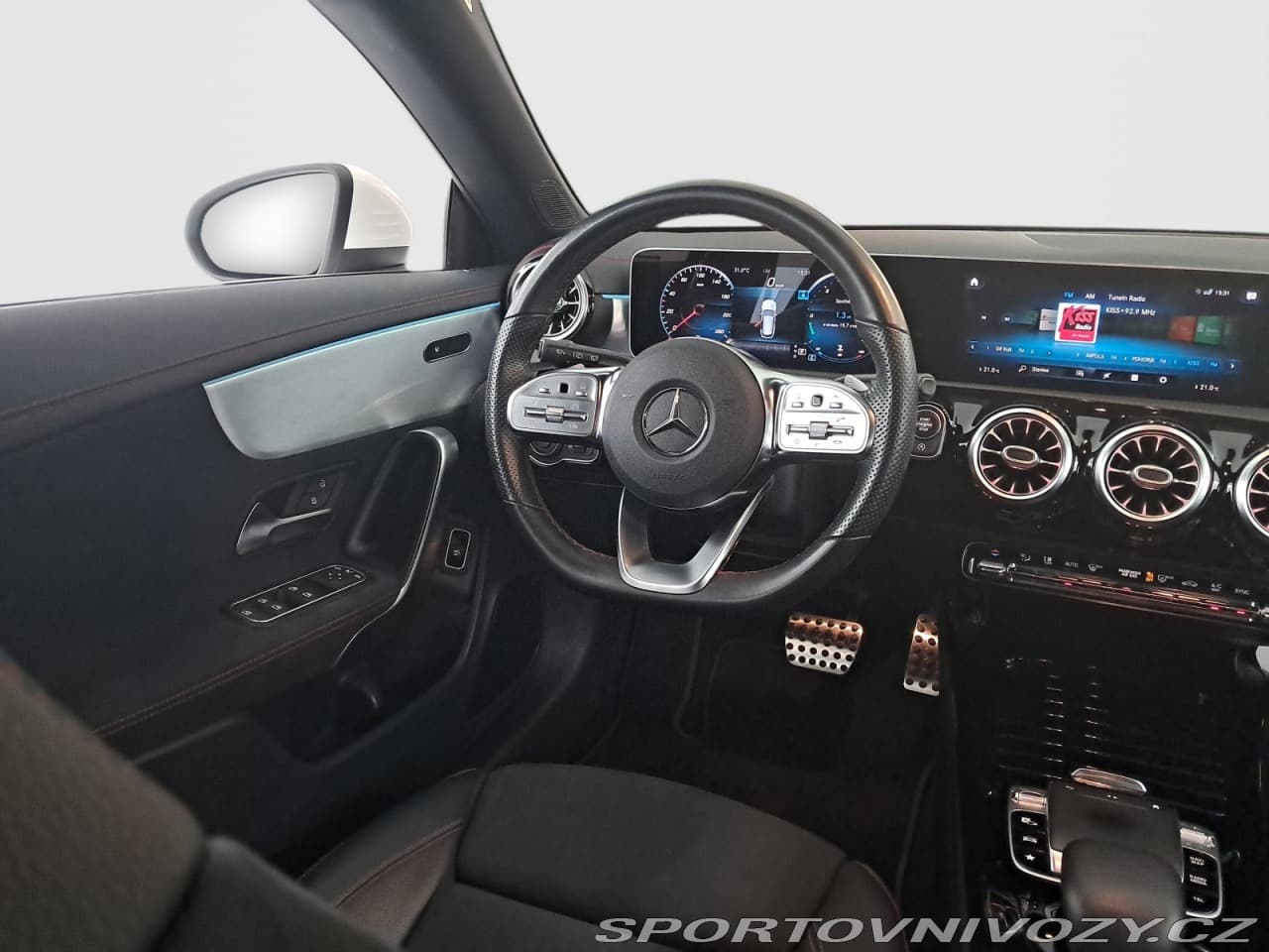 2020 Mercedes-Benz CLA - 13