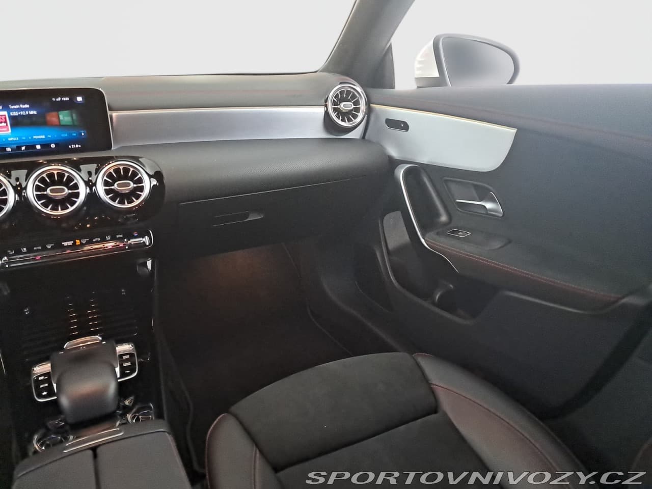 2020 Mercedes-Benz CLA - 15