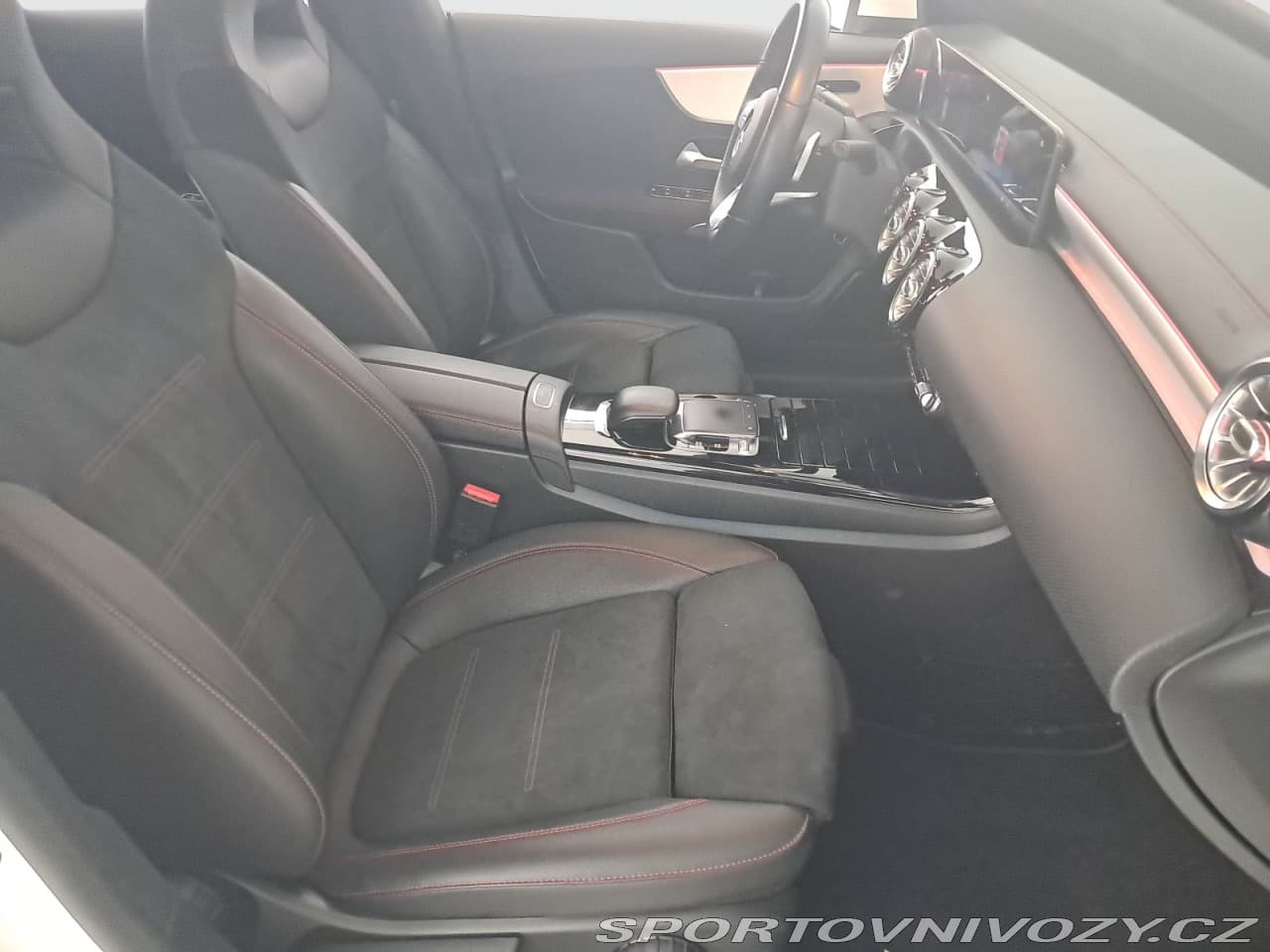 2020 Mercedes-Benz CLA - 17