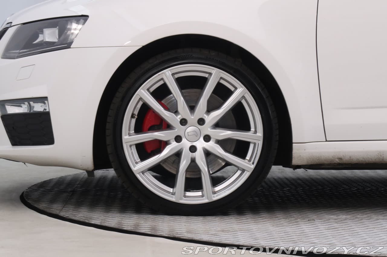2015 Škoda OCTAVIA - 40