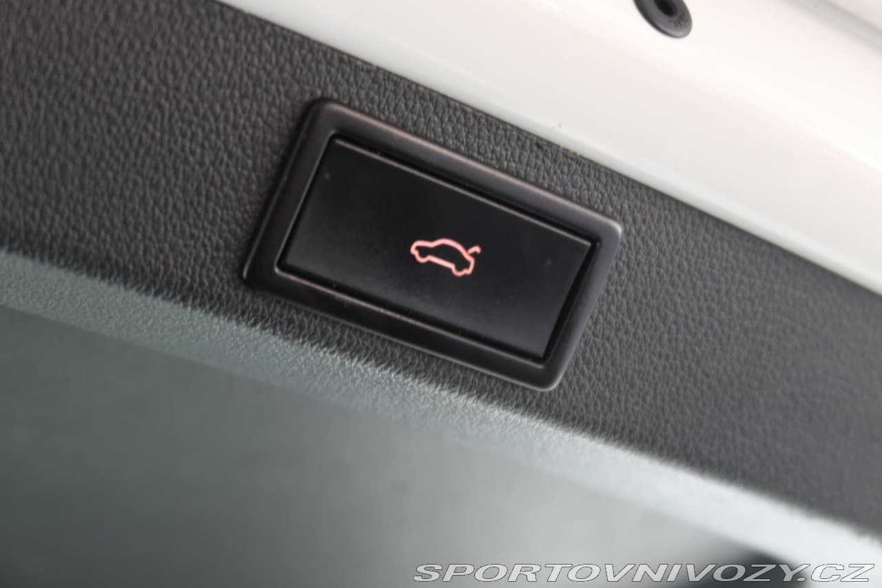 2015 Škoda OCTAVIA - 52