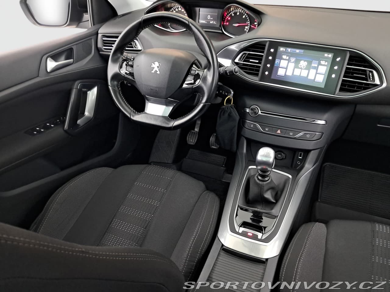 2016 Peugeot 308 - 19