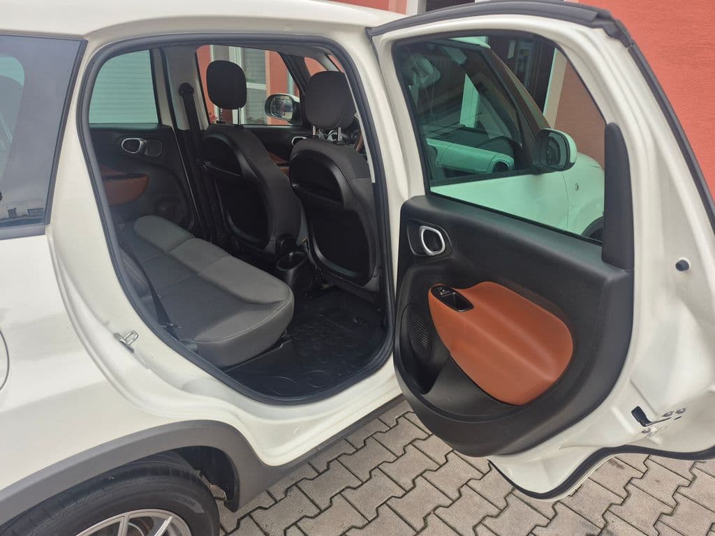 2016 Fiat 500 - 16