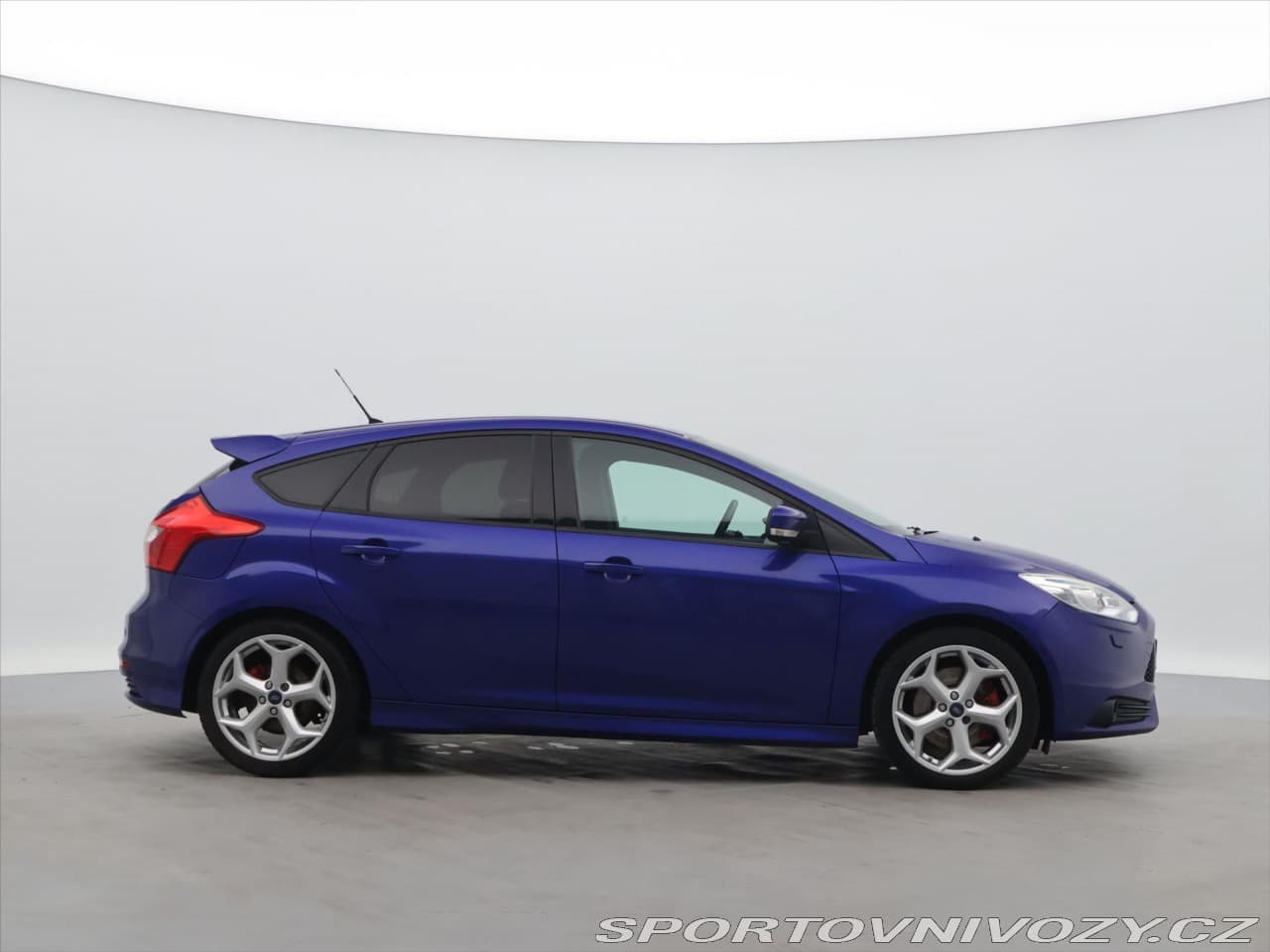 2012 Ford FOCUS - 11
