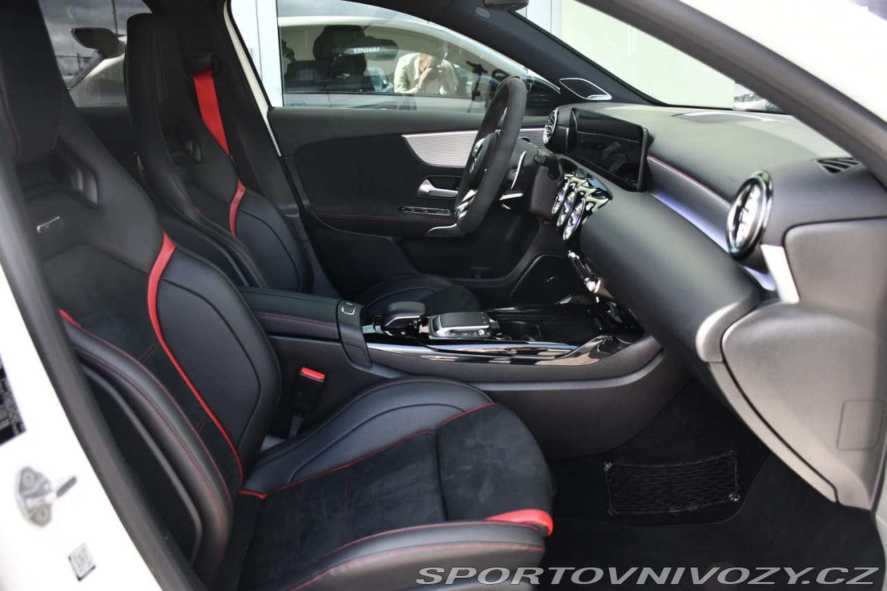 2020 Mercedes-Benz A-CLASS - 35