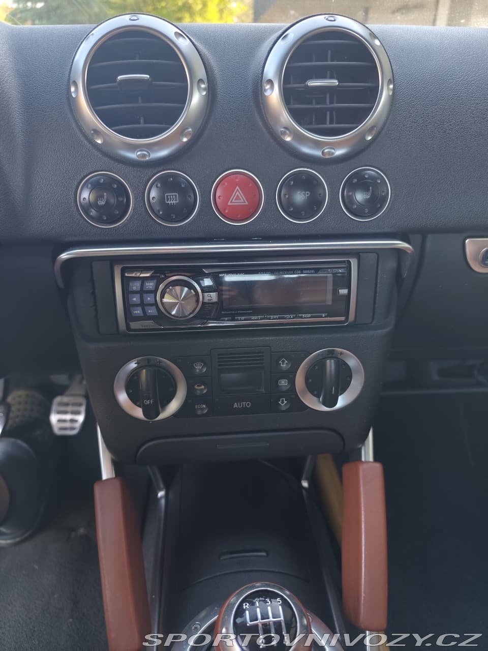 2001 Audi TT - 11